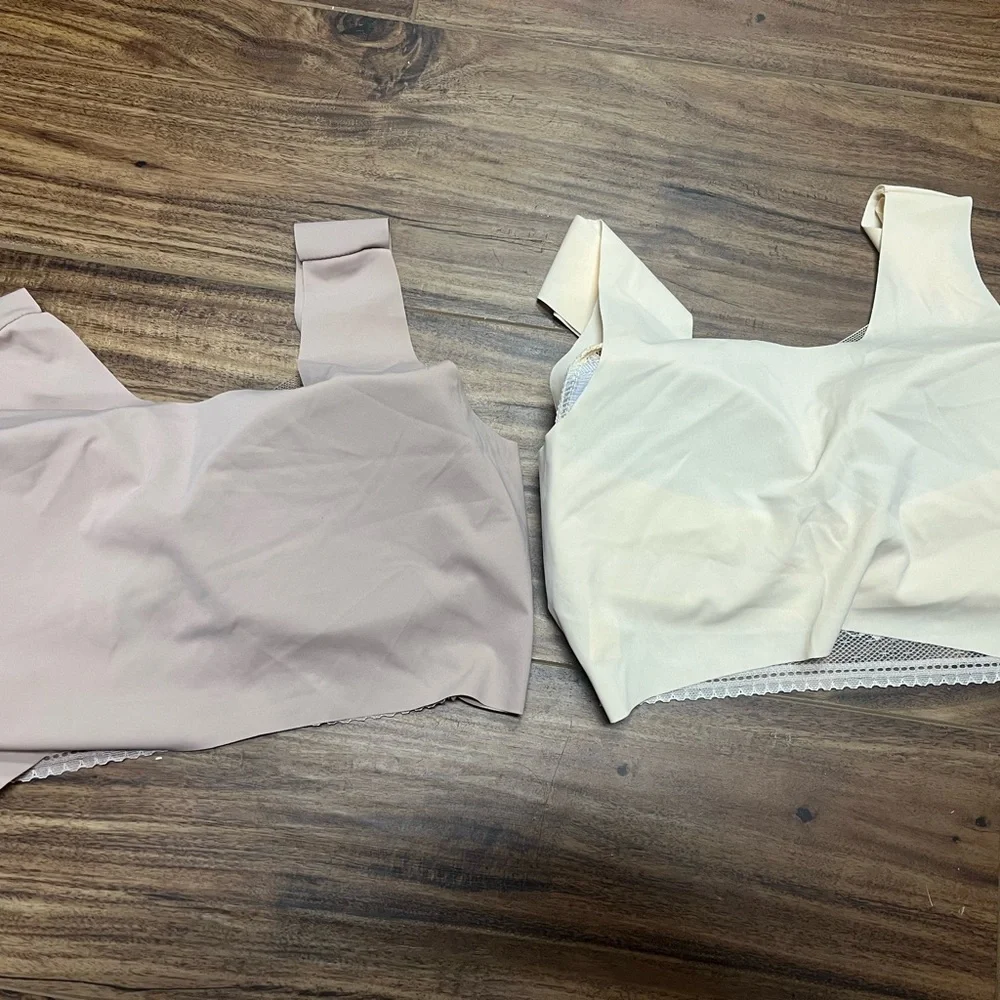- Lot of 2 Lacy sheer bras, size Small, new